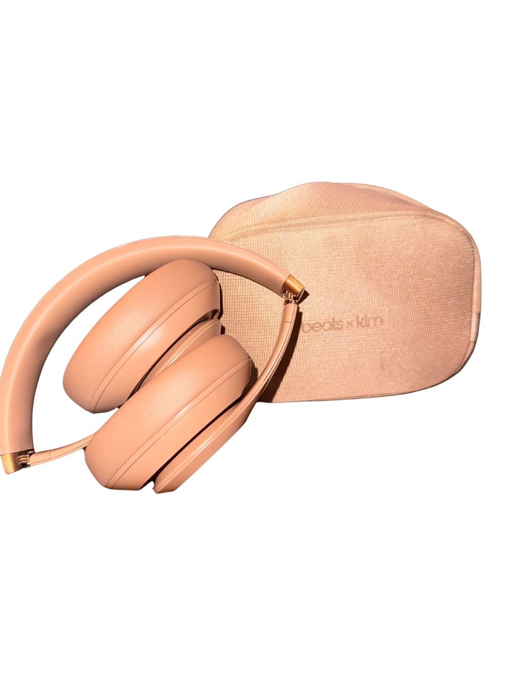Beats x Kim - Beats Studio Pros in Dune